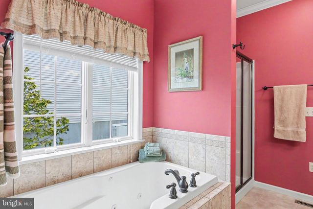 905 WALNUT CREST DR L-0064 DR, Lebanon, PA 17046