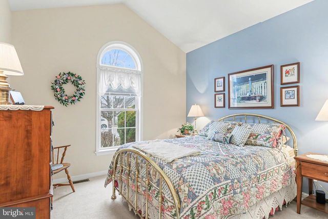 905 WALNUT CREST DR L-0064 DR, Lebanon, PA 17046