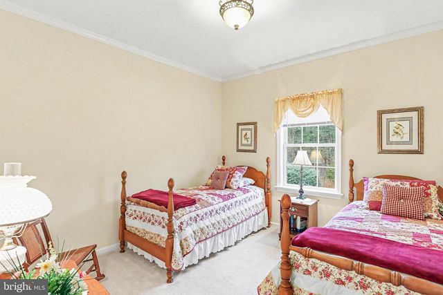 905 WALNUT CREST DR L-0064 DR, Lebanon, PA 17046