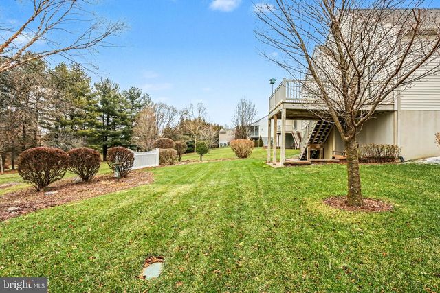 905 WALNUT CREST DR L-0064 DR, Lebanon, PA 17046