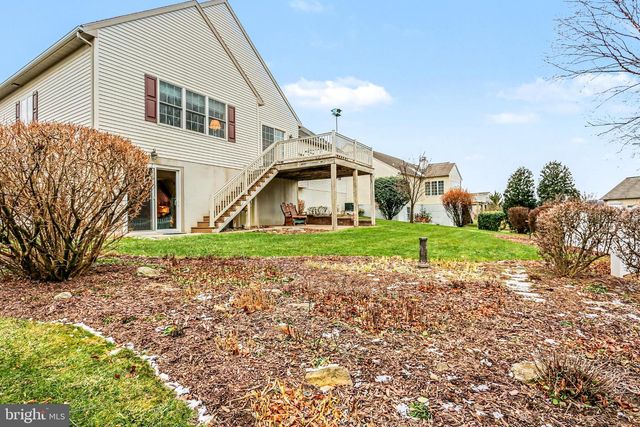 905 WALNUT CREST DR L-0064 DR, Lebanon, PA 17046