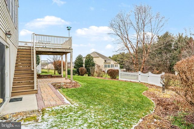 905 WALNUT CREST DR L-0064 DR, Lebanon, PA 17046