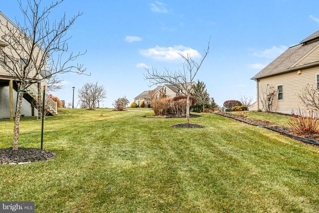 905 WALNUT CREST DR L-0064 DR, Lebanon, PA 17046