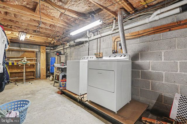 3 HILL DRIVE, Carlisle, PA 17013