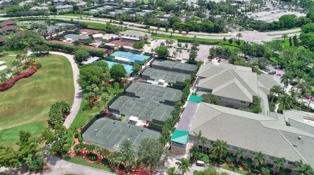 7738 Lakeside Boulevard 362, Boca Raton, FL 33434