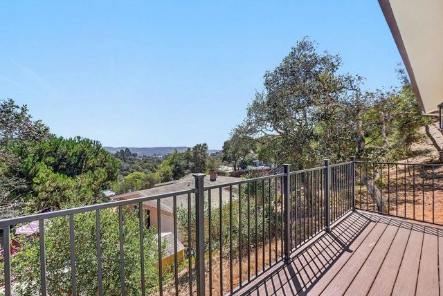 14020 Tres Ninas Court, Watsonville, CA 95076