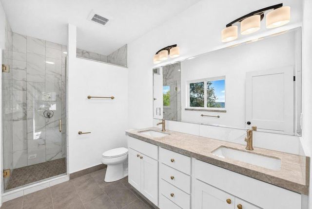 14020 Tres Ninas Court, Watsonville, CA 95076
