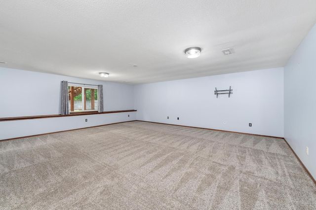 2918 N Emerson Street, Derby, KS 67037