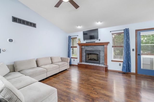 2918 N Emerson Street, Derby, KS 67037