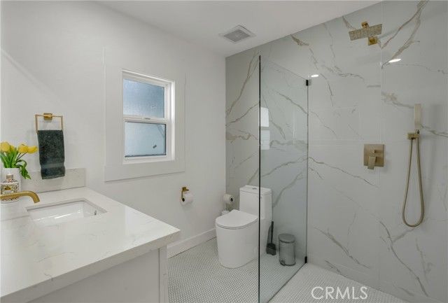 346 Molino, Long Beach, CA 90814