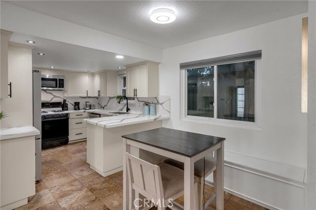 346 Molino, Long Beach, CA 90814