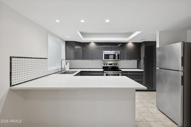 7901 E Plaza Avenue, Scottsdale, AZ 85250