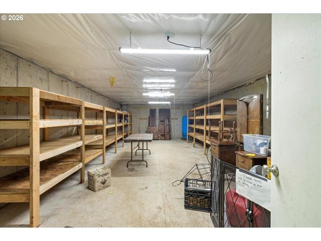 22665 Sw SCHALTENBRAND Ln, Sherwood, OR 97140