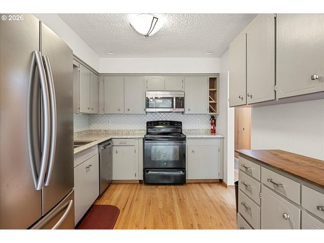 22665 Sw SCHALTENBRAND Ln, Sherwood, OR 97140