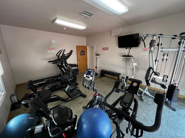 6350 Genesee Ave. 316, San Diego, CA 92122