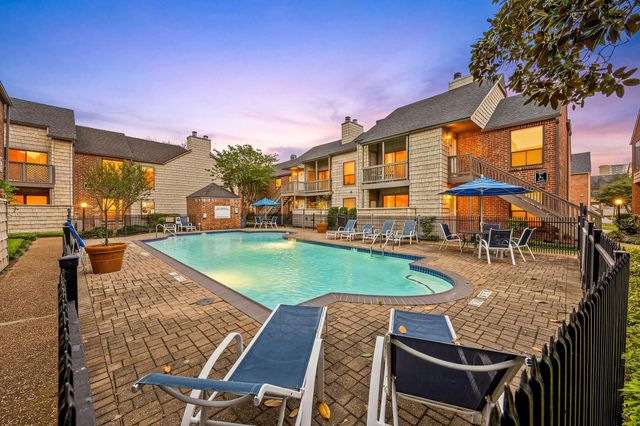 2829 Timmons Lane 130, Houston, TX 77027