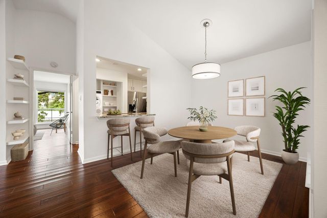 2829 Timmons Lane 130, Houston, TX 77027