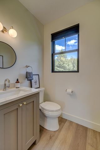 908 Gavin Pass, Hudson, WI 54016