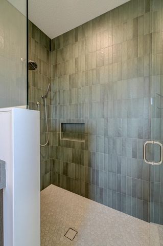 908 Gavin Pass, Hudson, WI 54016
