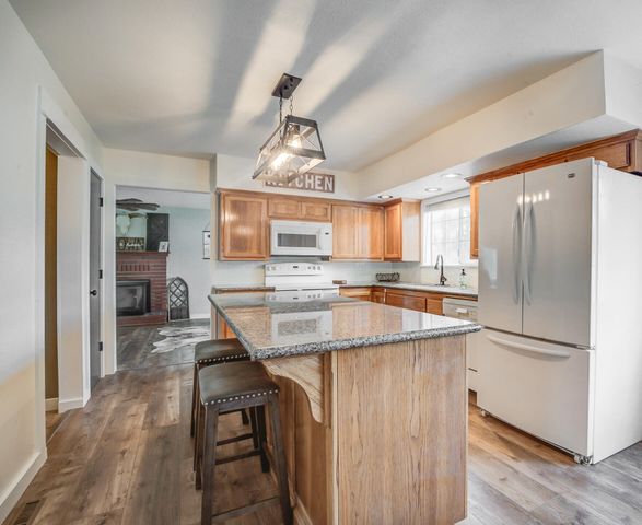 3898 Rancho Estates Road, Cottonwood, CA 96022