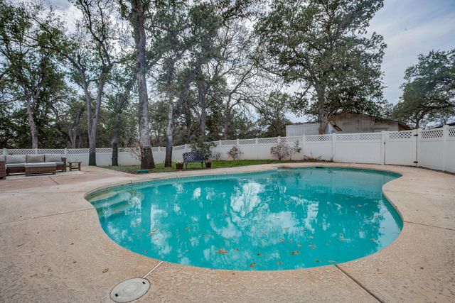 3898 Rancho Estates Road, Cottonwood, CA 96022