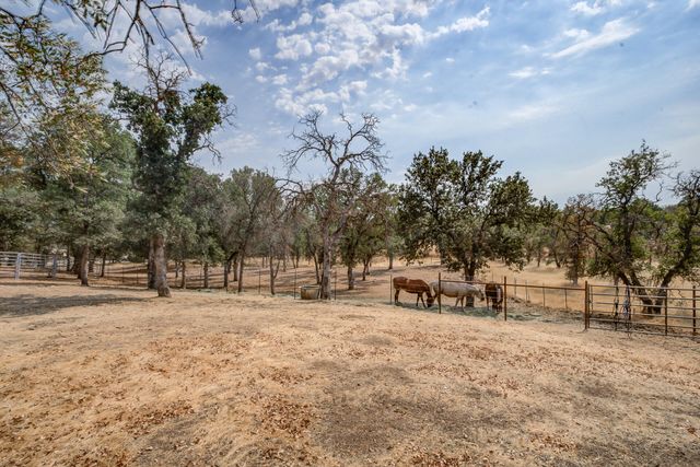 3898 Rancho Estates Road, Cottonwood, CA 96022