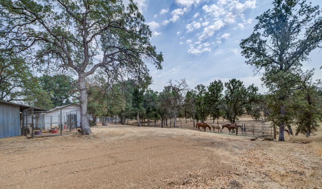 3898 Rancho Estates Road, Cottonwood, CA 96022