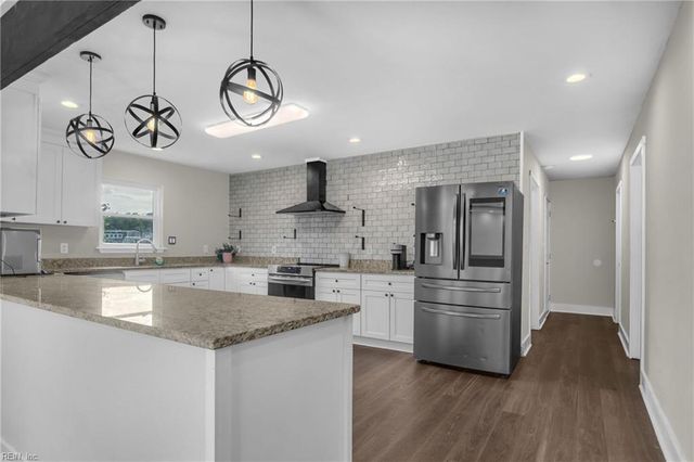 2417 Baum RD, Chesapeake, VA 23322