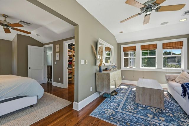 200 Grant Street, Centerport, NY 11721