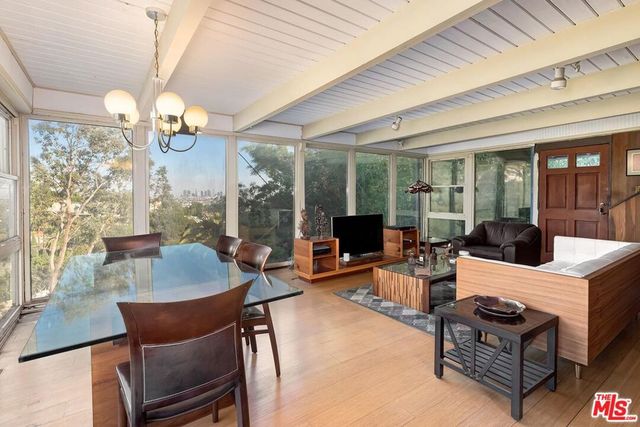 2274 Vasanta Way, Los Angeles, CA 90068