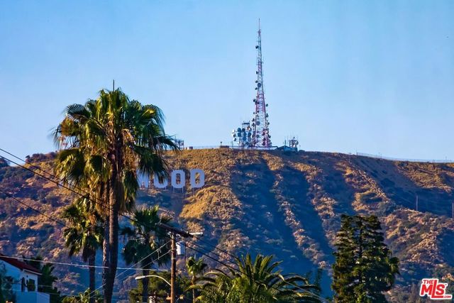 2274 Vasanta Way, Los Angeles, CA 90068