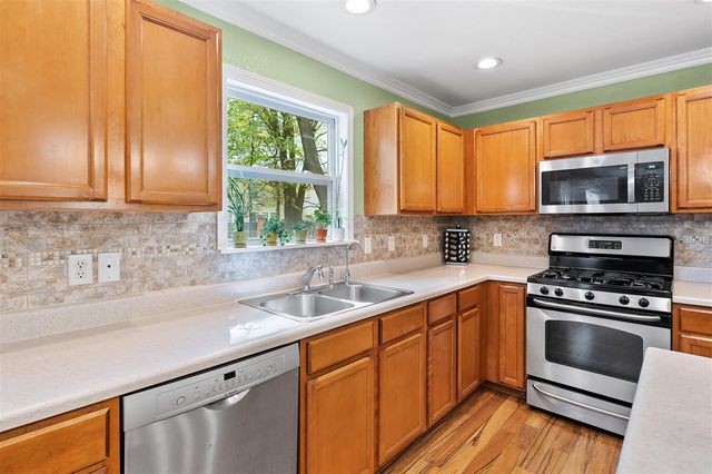 4691 Ashton Farms Boulevard, Portage, MI 49024