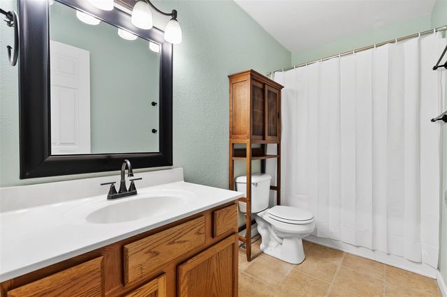 4691 Ashton Farms Boulevard, Portage, MI 49024