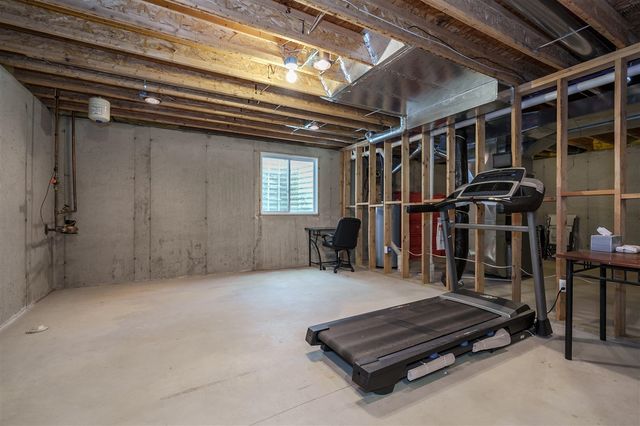 4691 Ashton Farms Boulevard, Portage, MI 49024