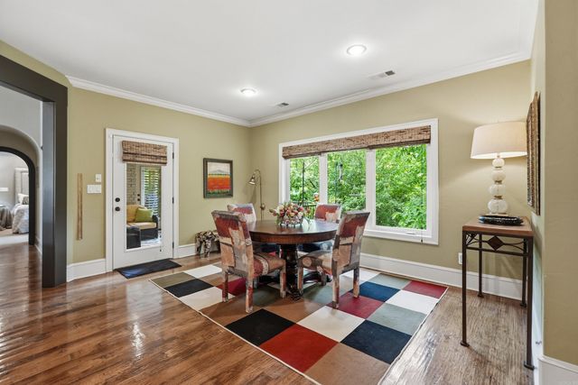 32 Winthrop Point, Little Rock, AR 72211