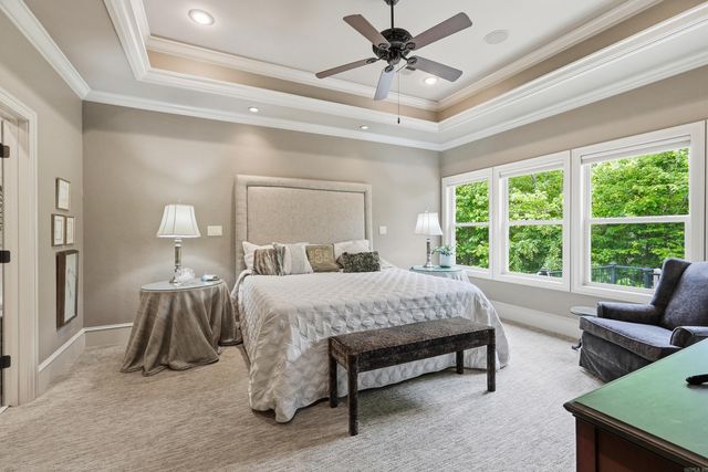 32 Winthrop Point, Little Rock, AR 72211