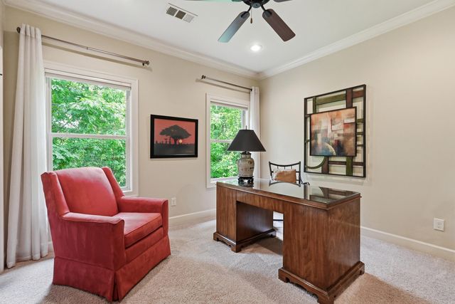 32 Winthrop Point, Little Rock, AR 72211