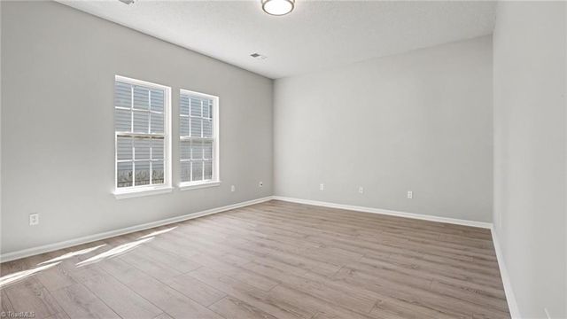 4401 River Forest Lane, Greensboro, NC 27409