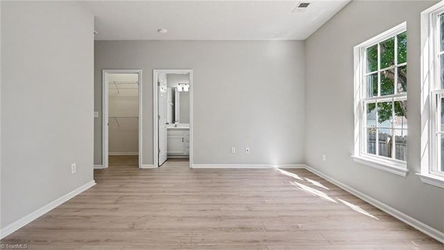 4401 River Forest Lane, Greensboro, NC 27409