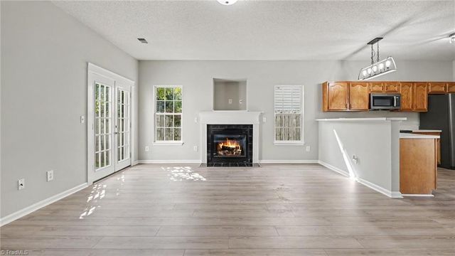4401 River Forest Lane, Greensboro, NC 27409