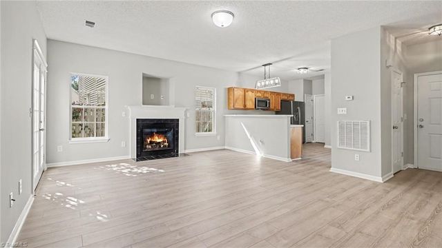 4401 River Forest Lane, Greensboro, NC 27409