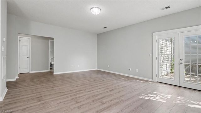 4401 River Forest Lane, Greensboro, NC 27409