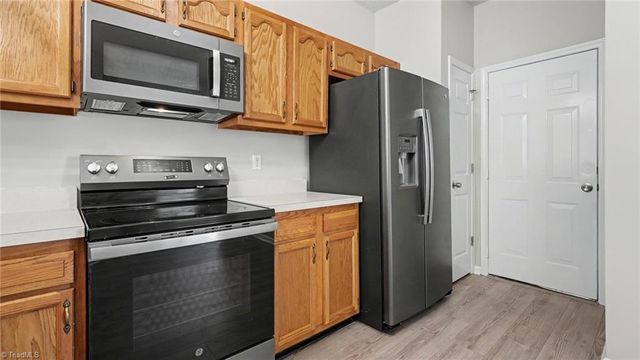 4401 River Forest Lane, Greensboro, NC 27409