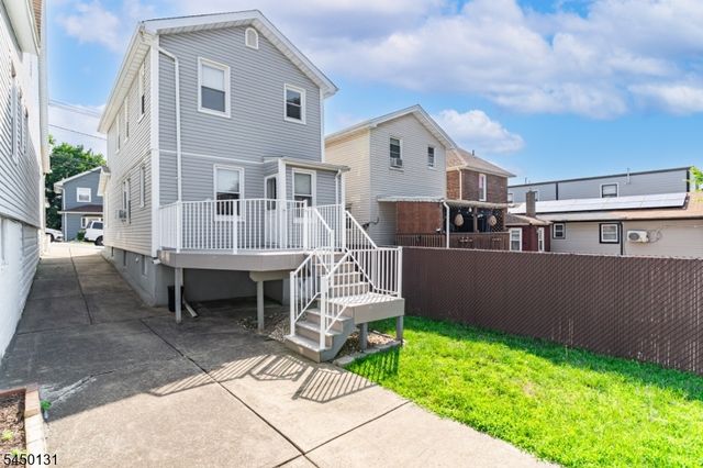 1512 80Th St, North Bergen Twp., NJ 07047