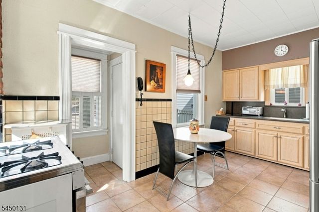 1512 80Th St, North Bergen Twp., NJ 07047