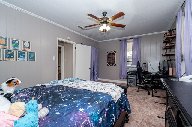 417 Pledger St, Fordyce, AR 71742