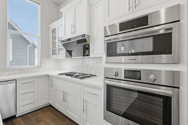 8612 Emnora Lane, Houston, TX 77080