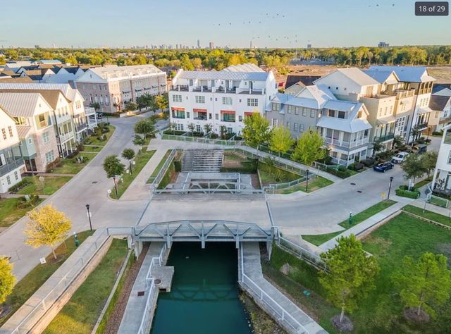 8612 Emnora Lane, Houston, TX 77080
