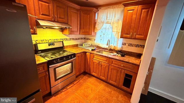 6016 REACH ST, Philadelphia, PA 19111