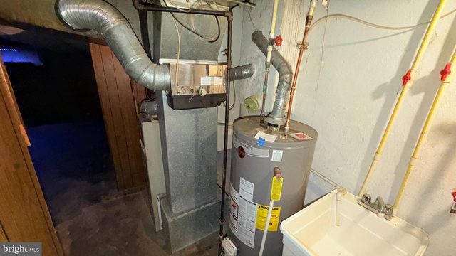 6016 REACH ST, Philadelphia, PA 19111